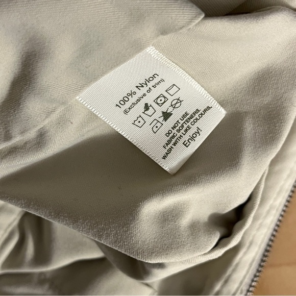 ❤️ Tilley vest jacket - Picture 8 of 8